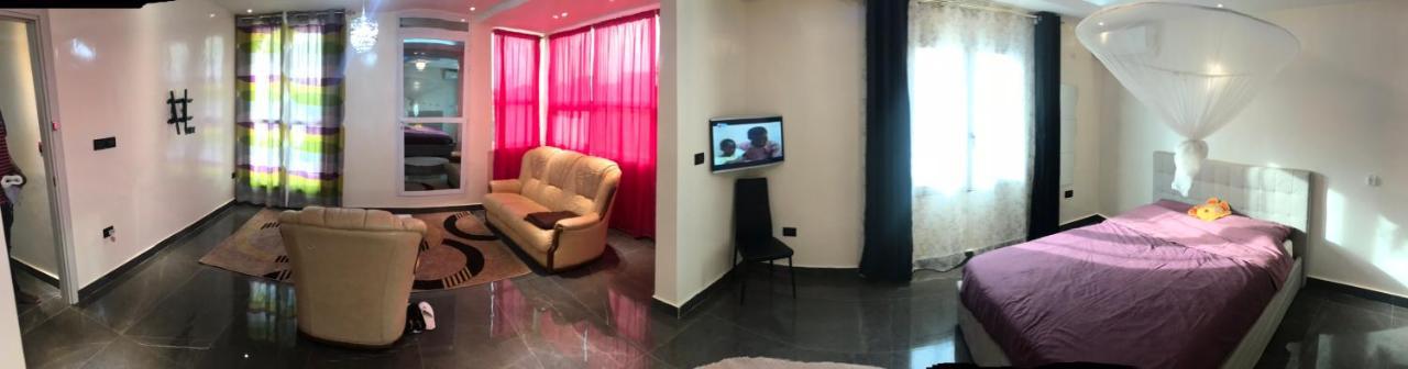 Appartement Casa Di Cloe à Dakar Extérieur photo