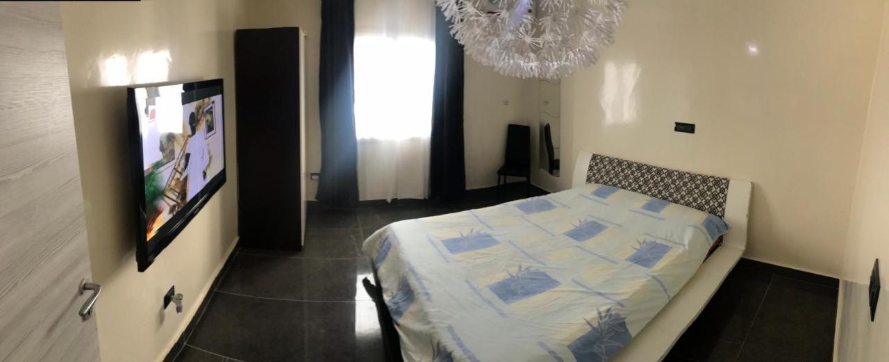 Appartement Casa Di Cloe à Dakar Extérieur photo